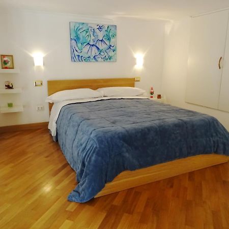Mezzocannone Holiday House ナポリ エクステリア 写真