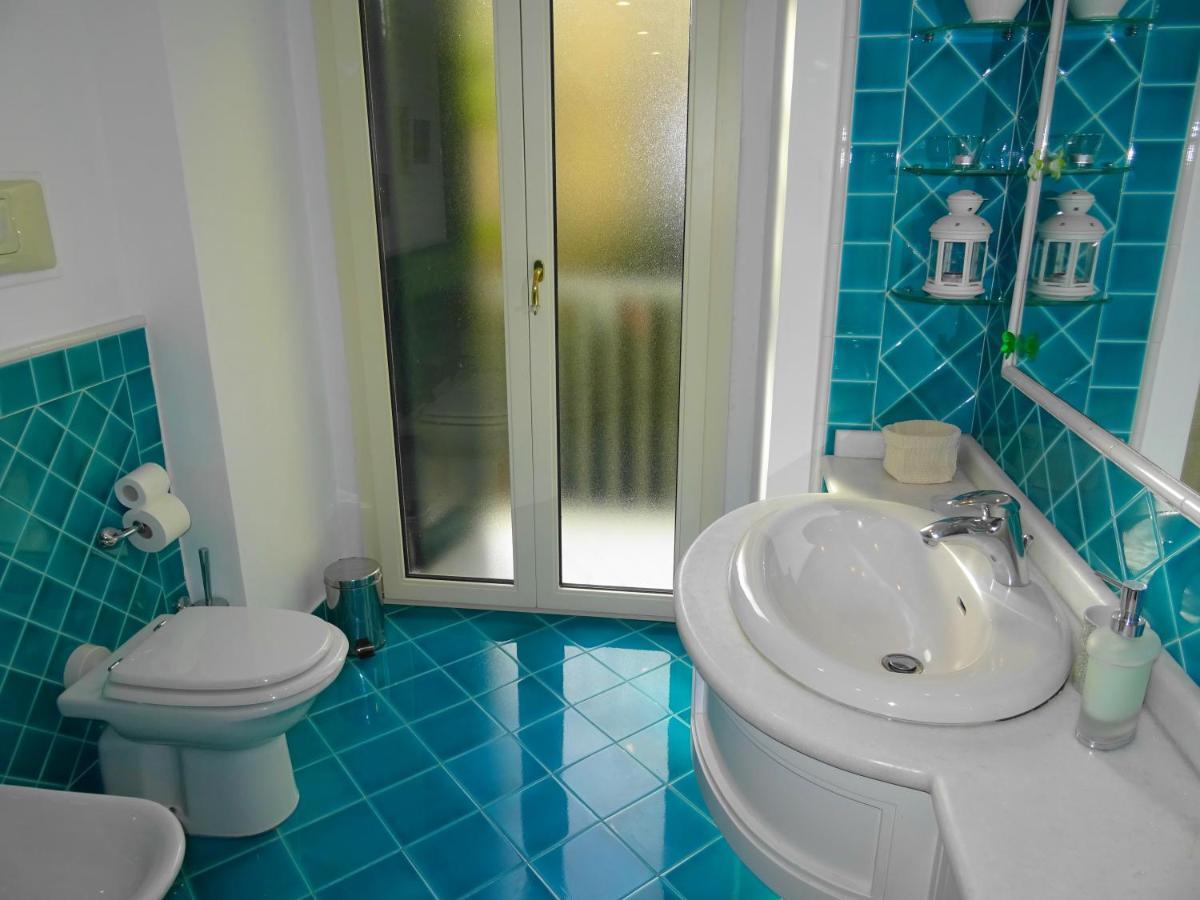 Mezzocannone Holiday House ナポリ エクステリア 写真