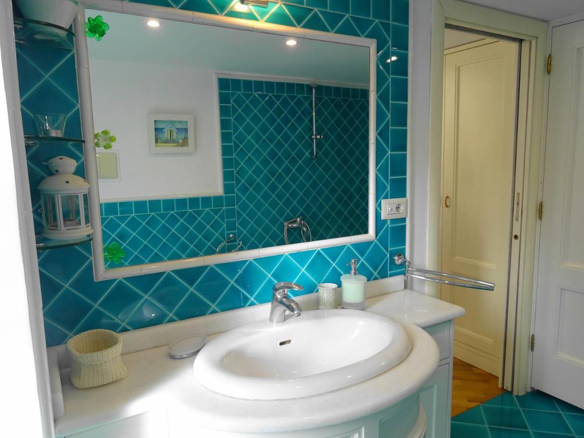 Mezzocannone Holiday House ナポリ エクステリア 写真